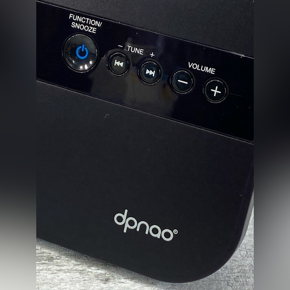 Dpnao Docking Music System 5 N 1 Charger Clock Bluetooth Radio iPhone USB Yw-008 - Picture 10 of 16